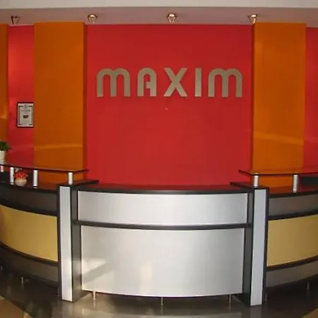 Maxim 호텔 테티븐